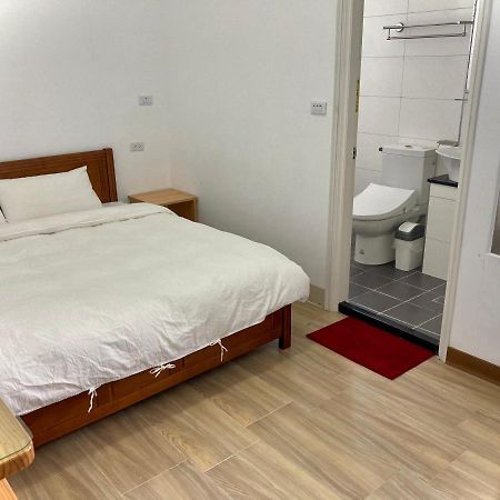 Golden Station Homestay T'ai-tung Buitenkant foto