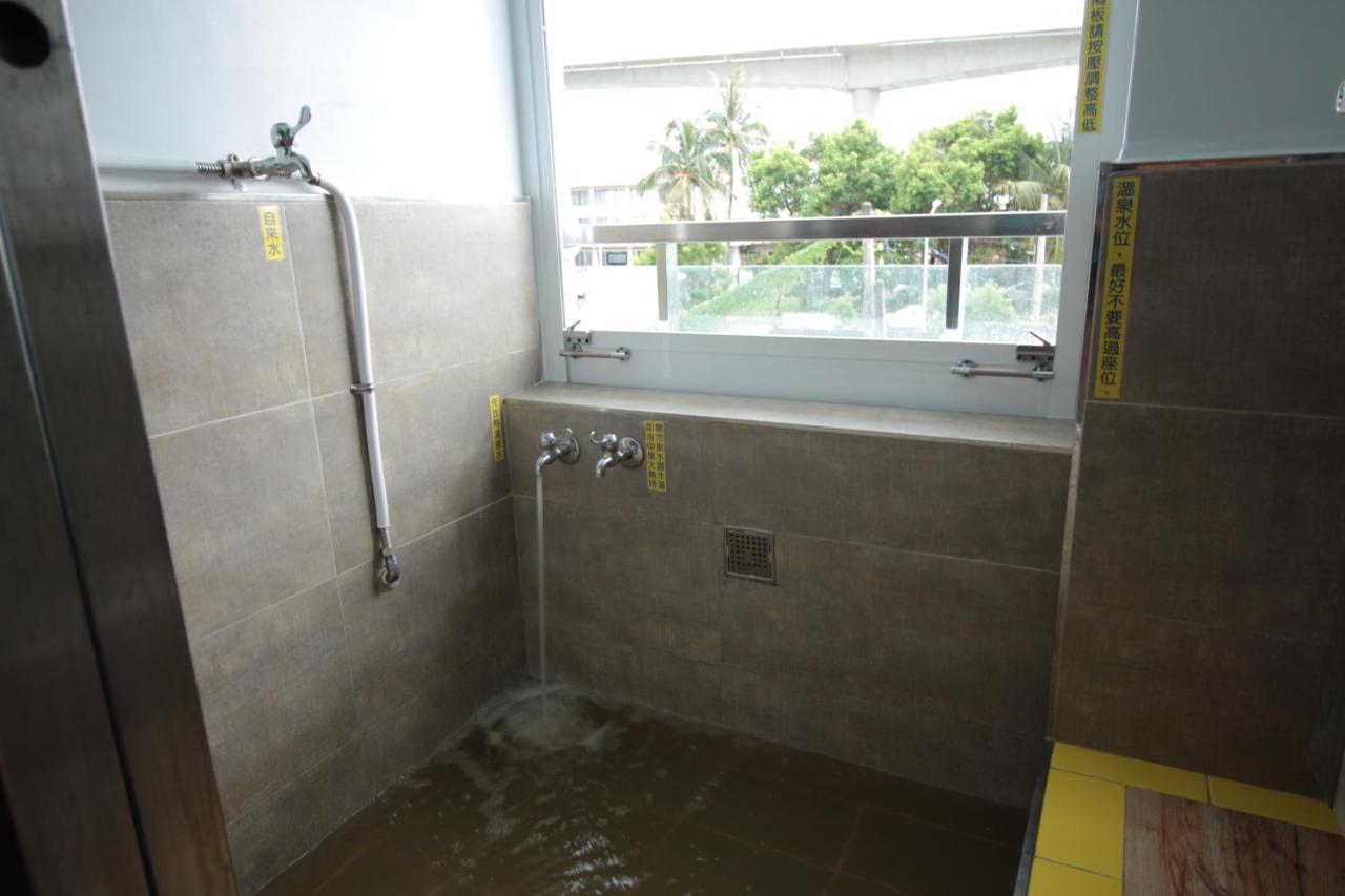 Golden Station Homestay T'ai-tung Buitenkant foto